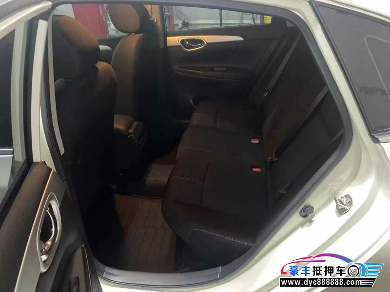 24年日产轩逸轿车抵押车出售