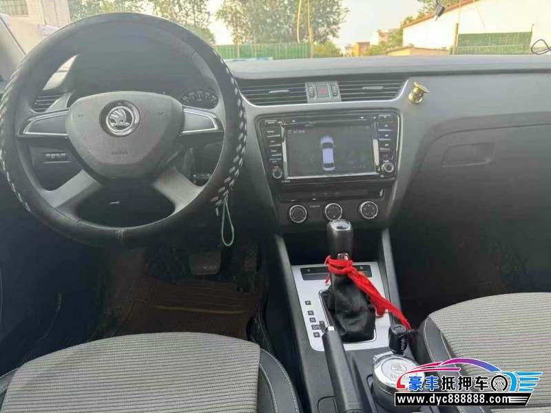 16年斯柯达明锐轿车抵押车出售