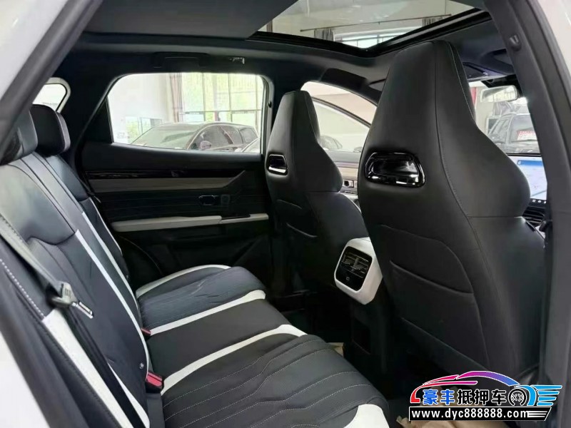 25年捷途山海L6轿车抵押车出售