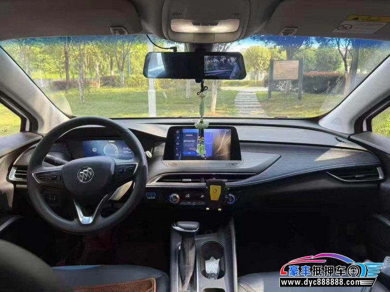 24年别克微蓝轿车抵押车出售