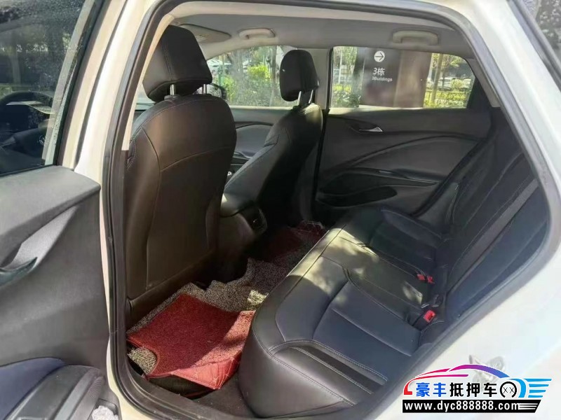 24年别克微蓝轿车抵押车出售