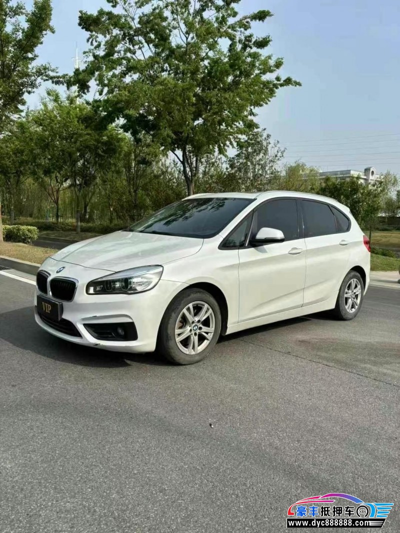 18年宝马2系轿车抵押车出售