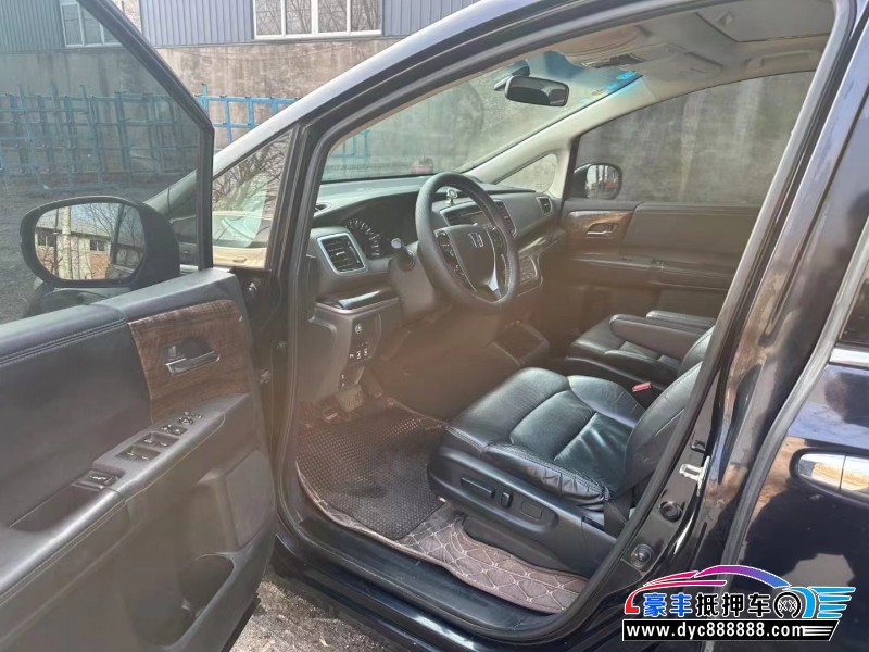 17年本田奥德赛轿车抵押车出售