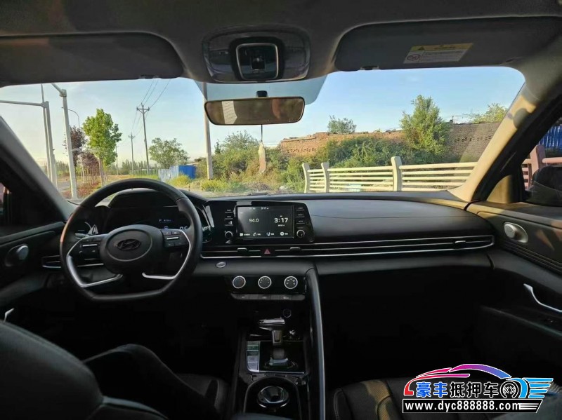 24年现代伊兰特轿车抵押车出售