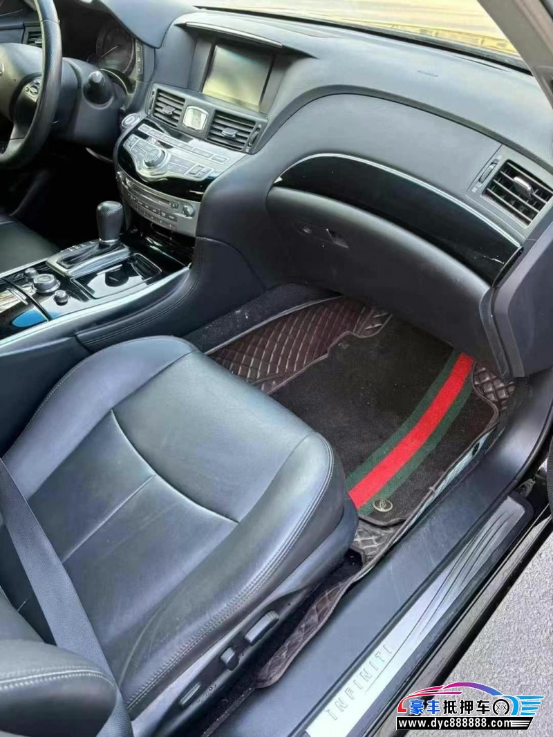 18年英菲尼迪Q70轿车抵押车出售