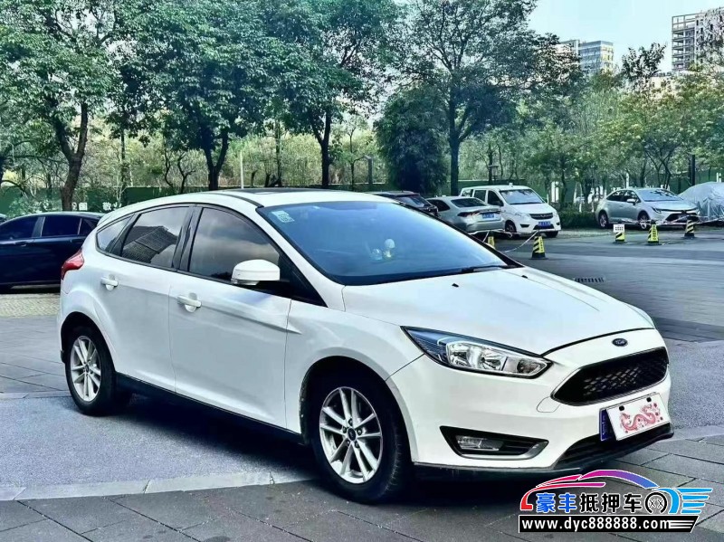 16年福特福克斯轿车抵押车出售