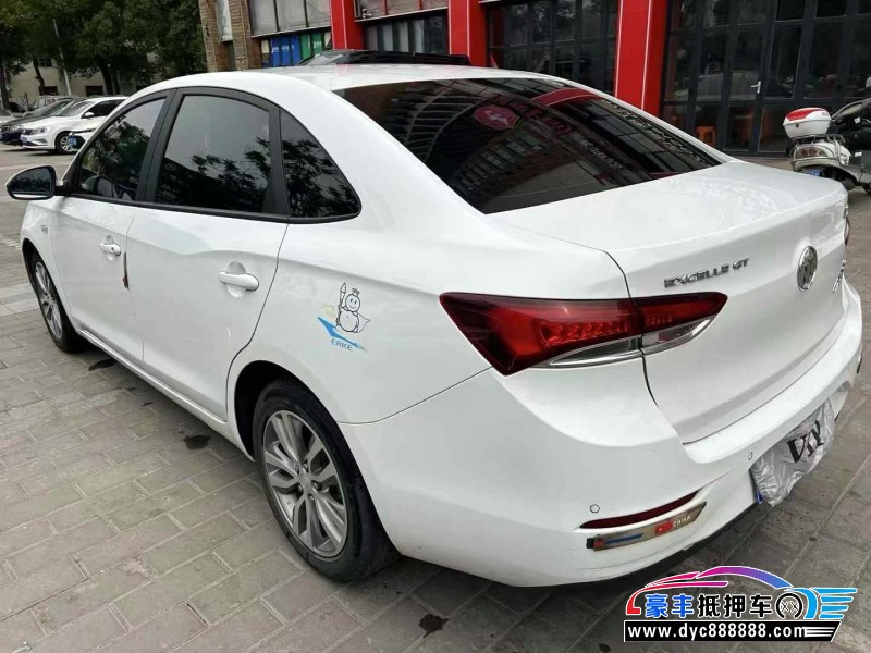 20年别克英朗轿车抵押车出售