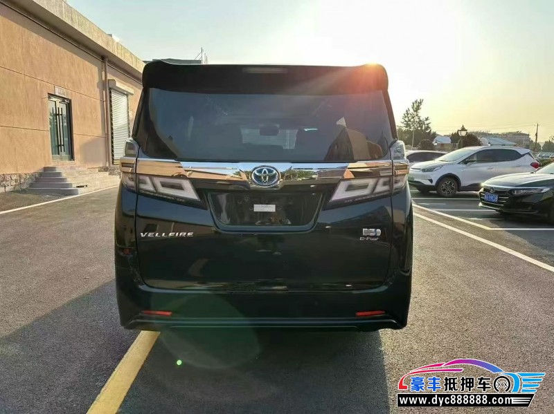 20年丰田威尔法轿车抵押车出售