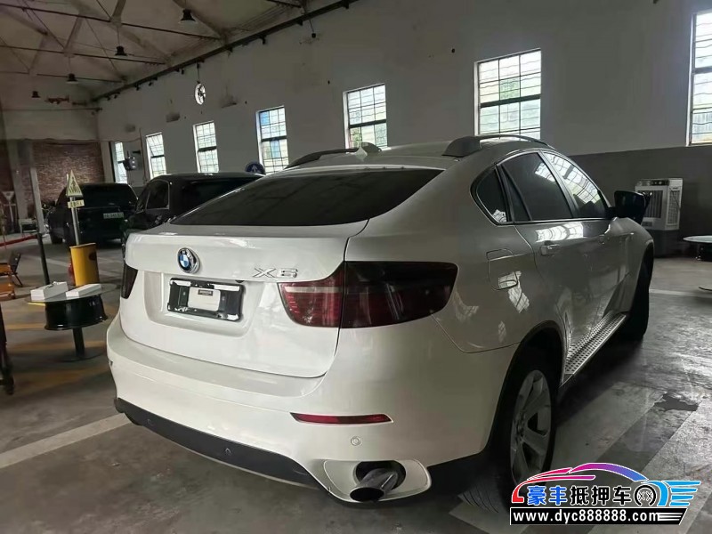 12年宝马X6轿车抵押车出售