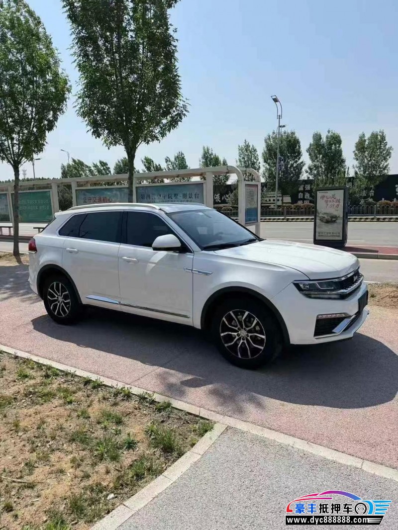 19年众泰大迈X7轿车抵押车出售