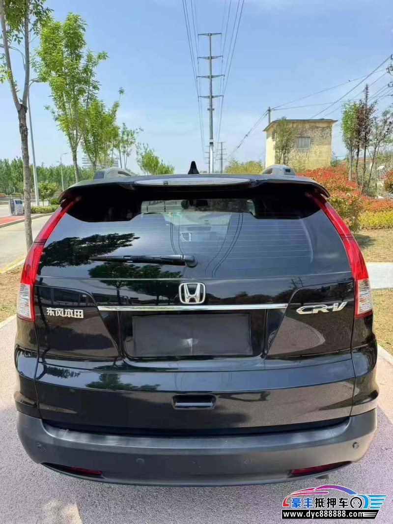 14年本田CR-V轿车抵押车出售