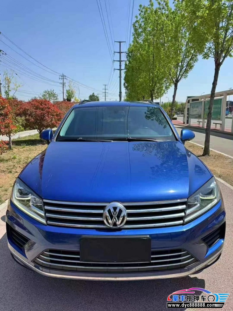 17年大众途锐轿车抵押车出售