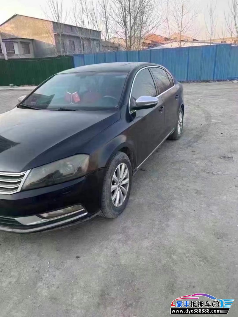 13年大众迈腾轿车抵押车出售