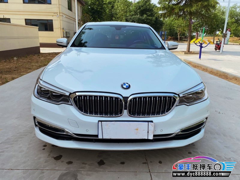 17年宝马5系轿车抵押车出售