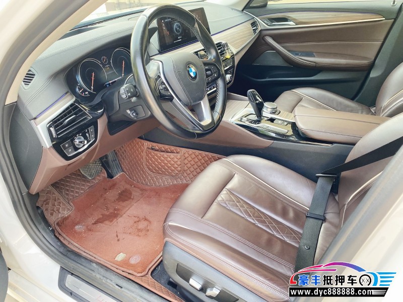 17年宝马5系轿车抵押车出售