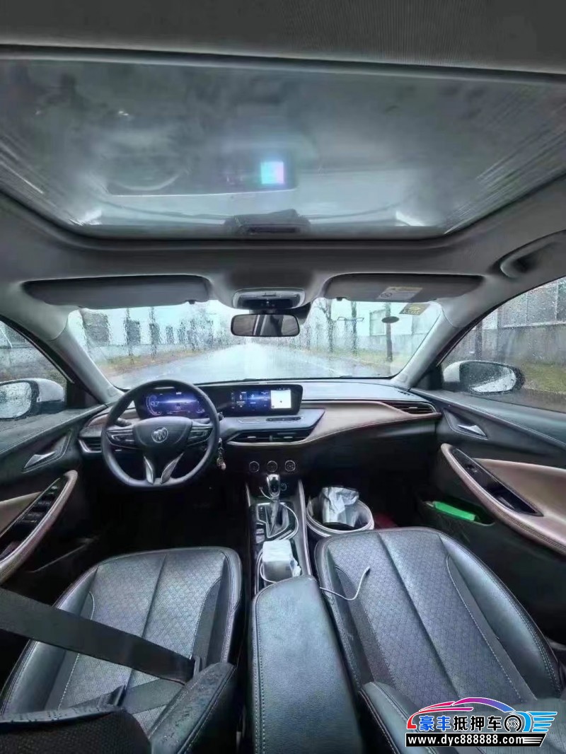 22年别克威朗轿车抵押车出售