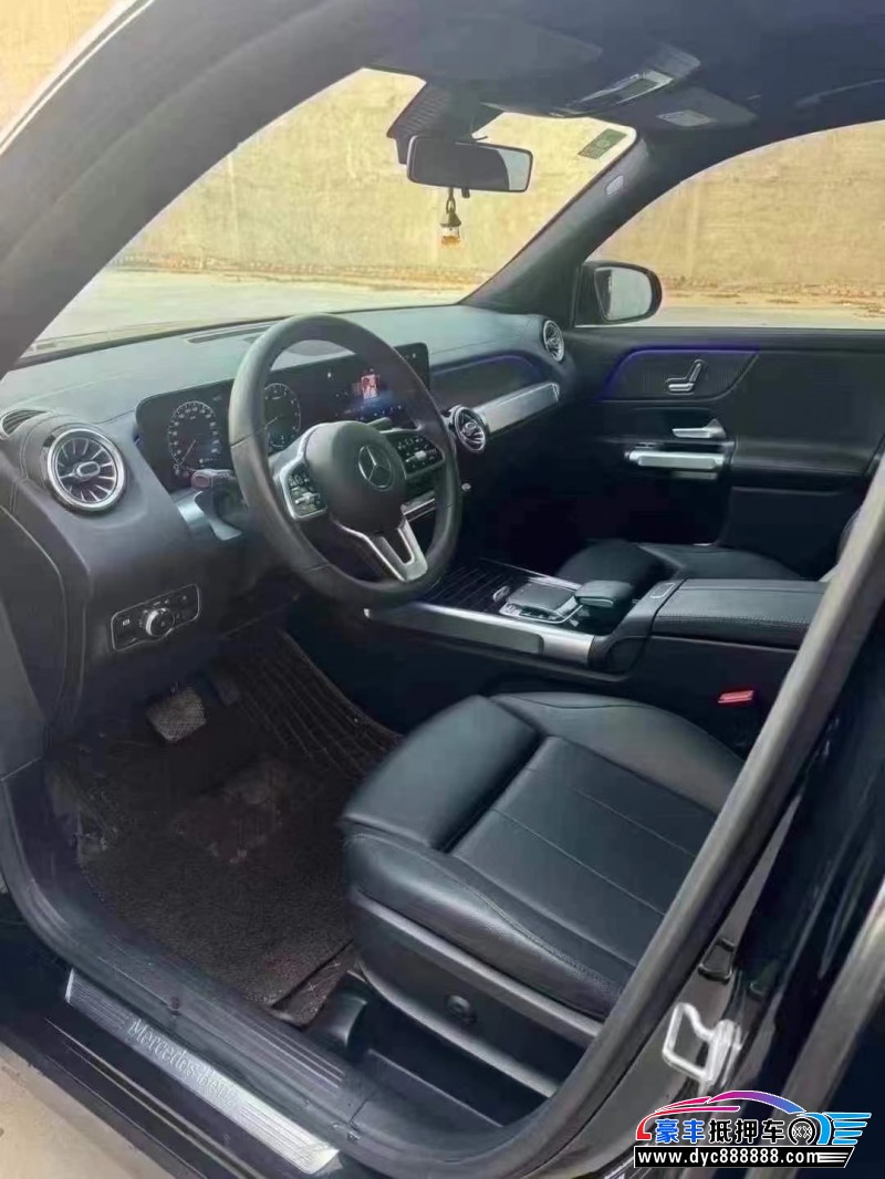 20年奔驰GLB轿车抵押车出售