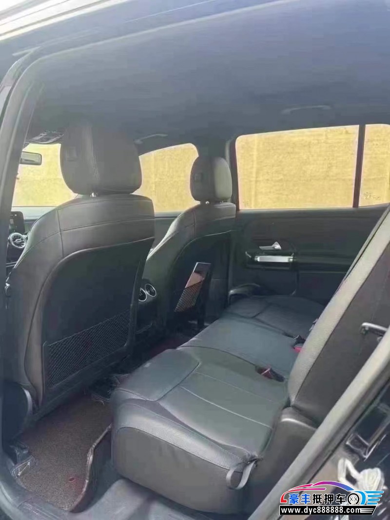 20年奔驰GLB轿车抵押车出售