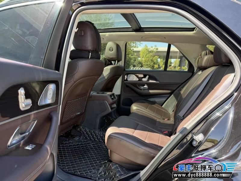 21年奔驰GLE轿车抵押车出售