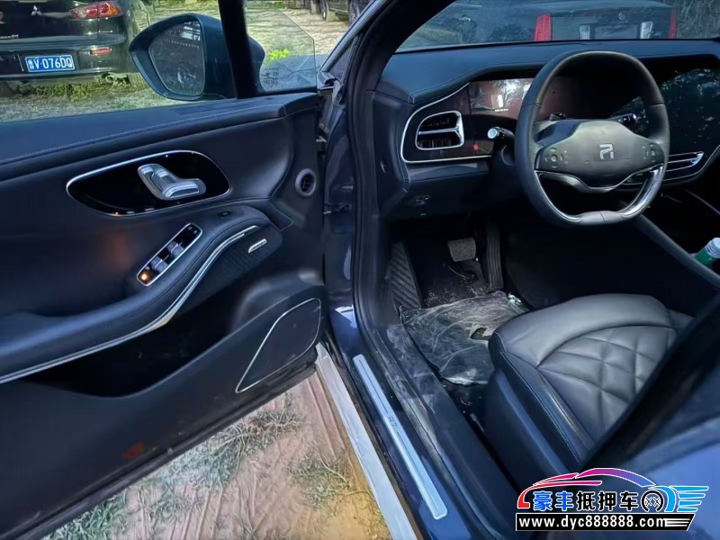 24年非凡R7轿车抵押车出售