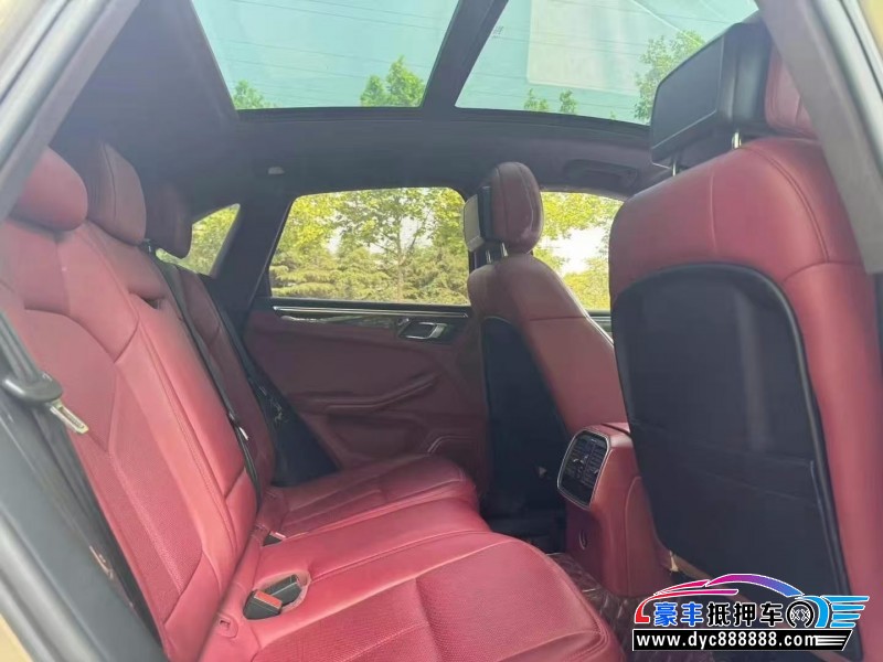 17年保时捷Macan迈凯轿车抵押车出售