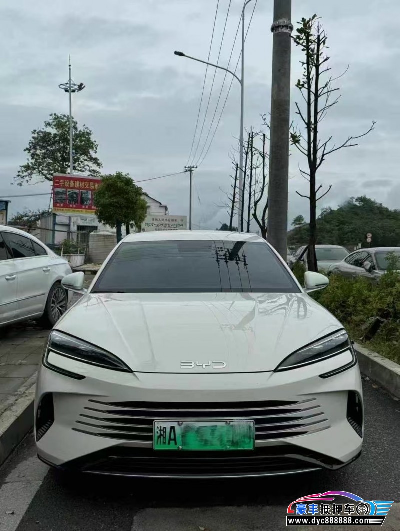 24年比亚迪海豹轿车抵押车出售