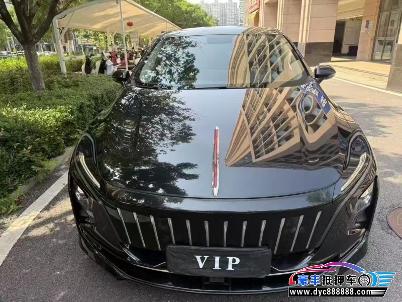 22年红旗EQM5轿车抵押车出售