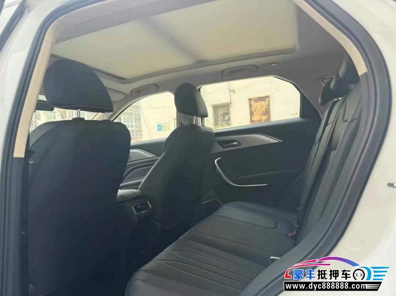 24年奔腾T77轿车抵押车出售