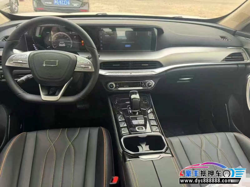 24年奔腾T77轿车抵押车出售