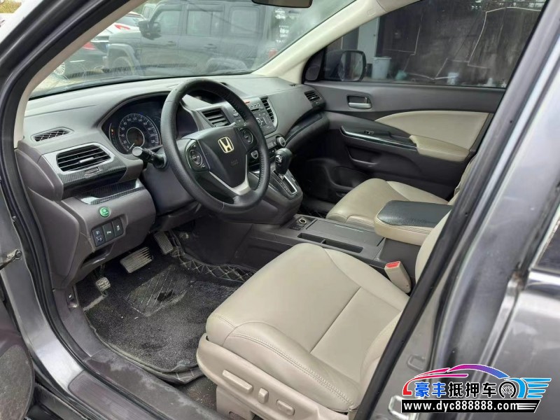 12年本田CR-V轿车抵押车出售