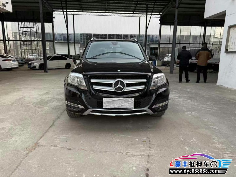 15年奔驰GLK轿车抵押车出售