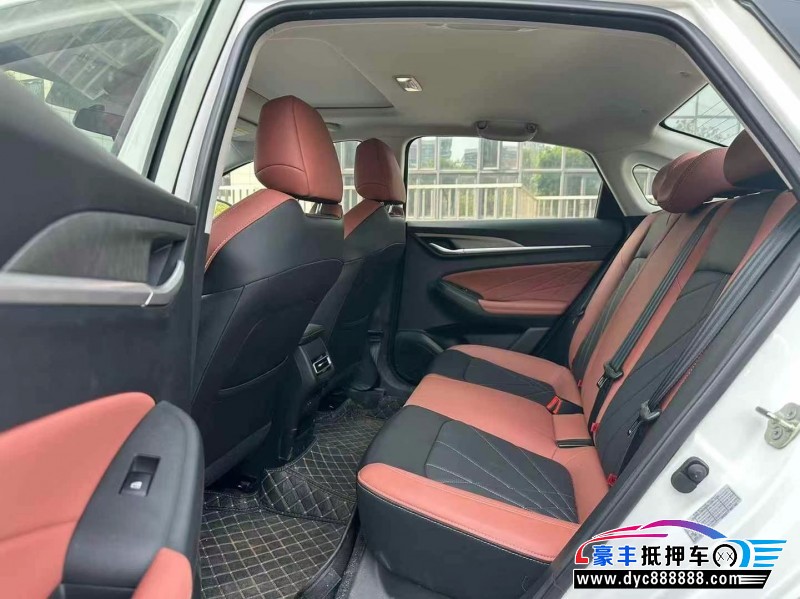 23年长安逸动轿车抵押车出售