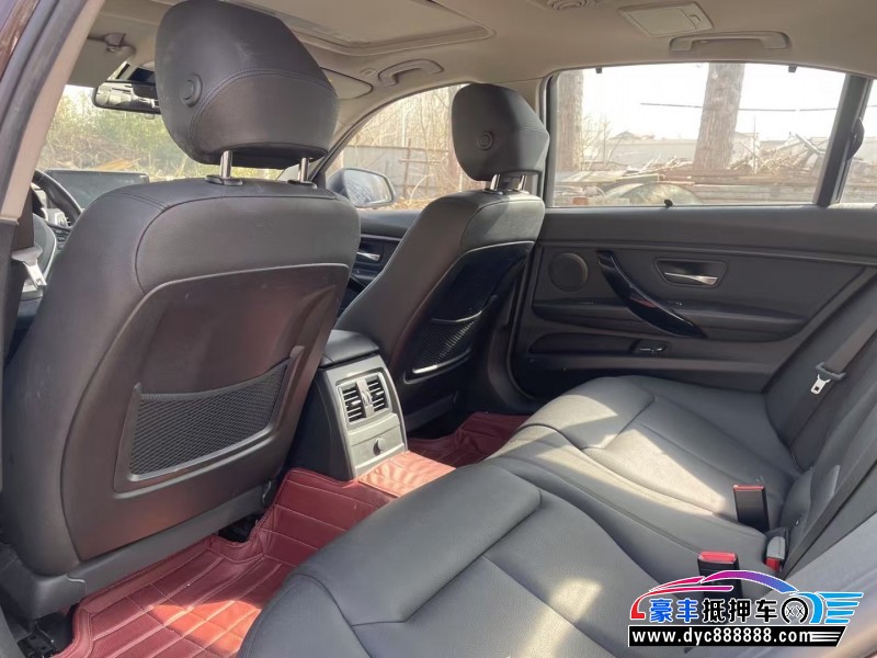 17年宝马3系轿车抵押车出售