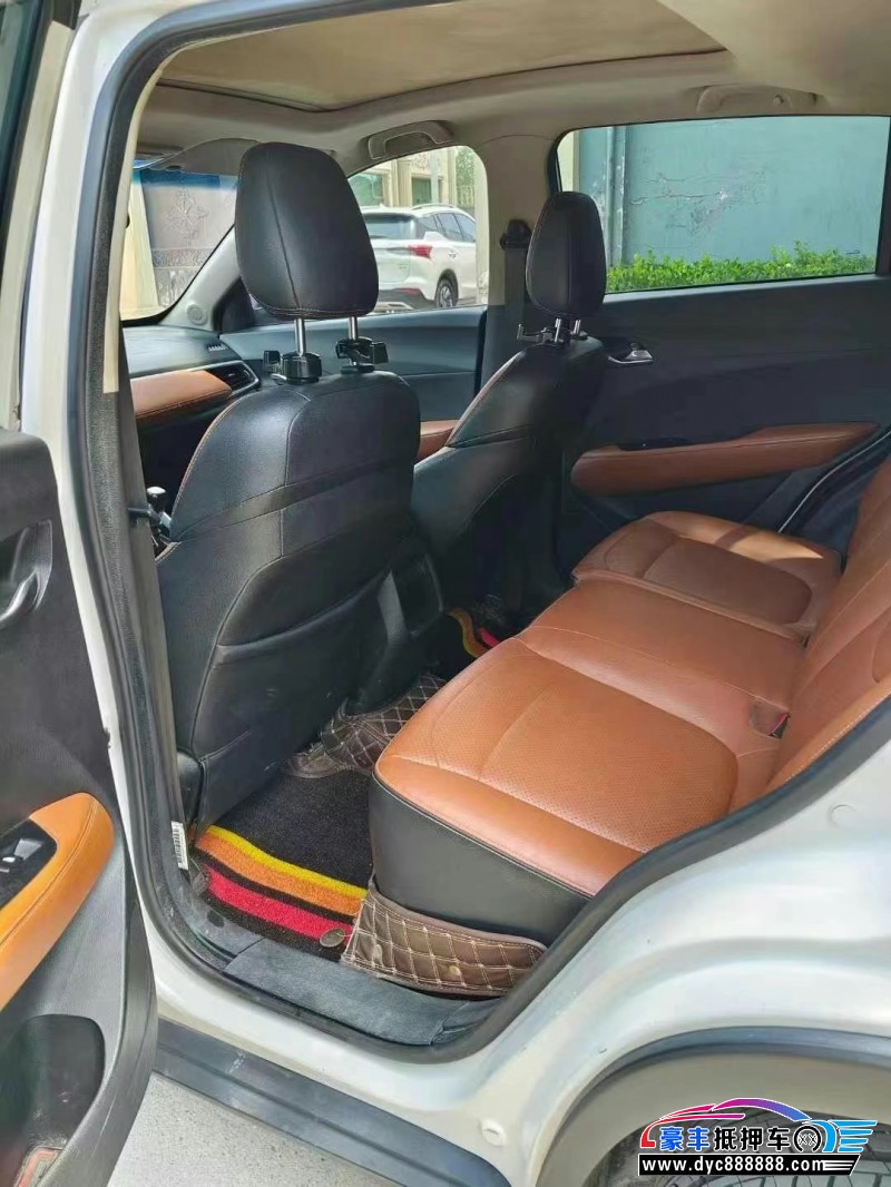 18年宝骏510轿车抵押车出售