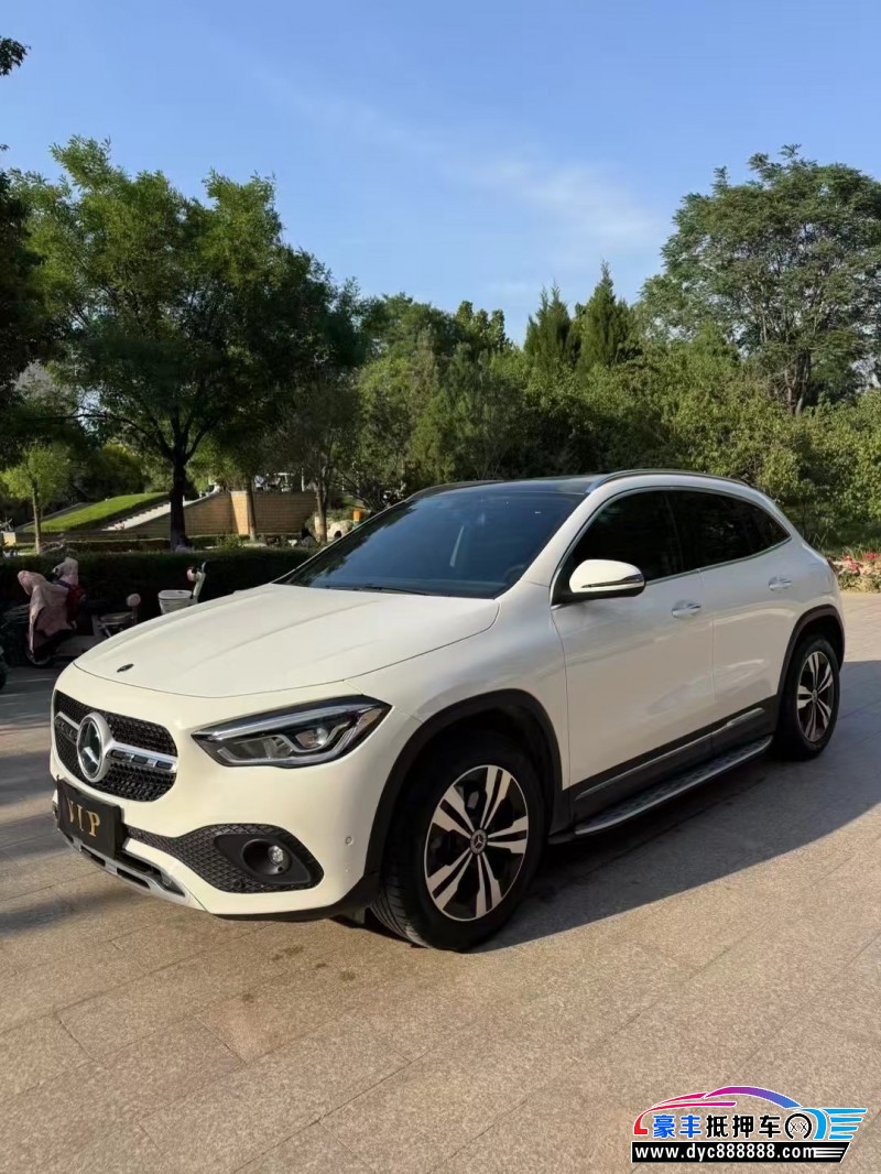 21年奔驰GLA轿车抵押车出售