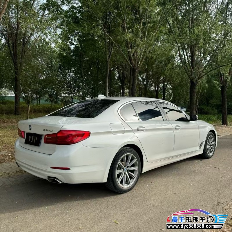 17年宝马5系轿车抵押车出售