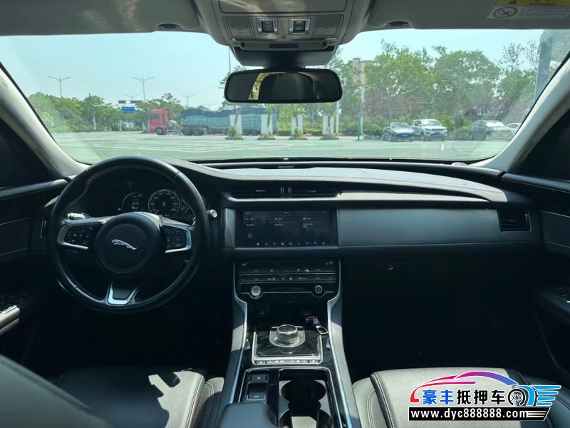 21年捷豹XFL轿车抵押车出售