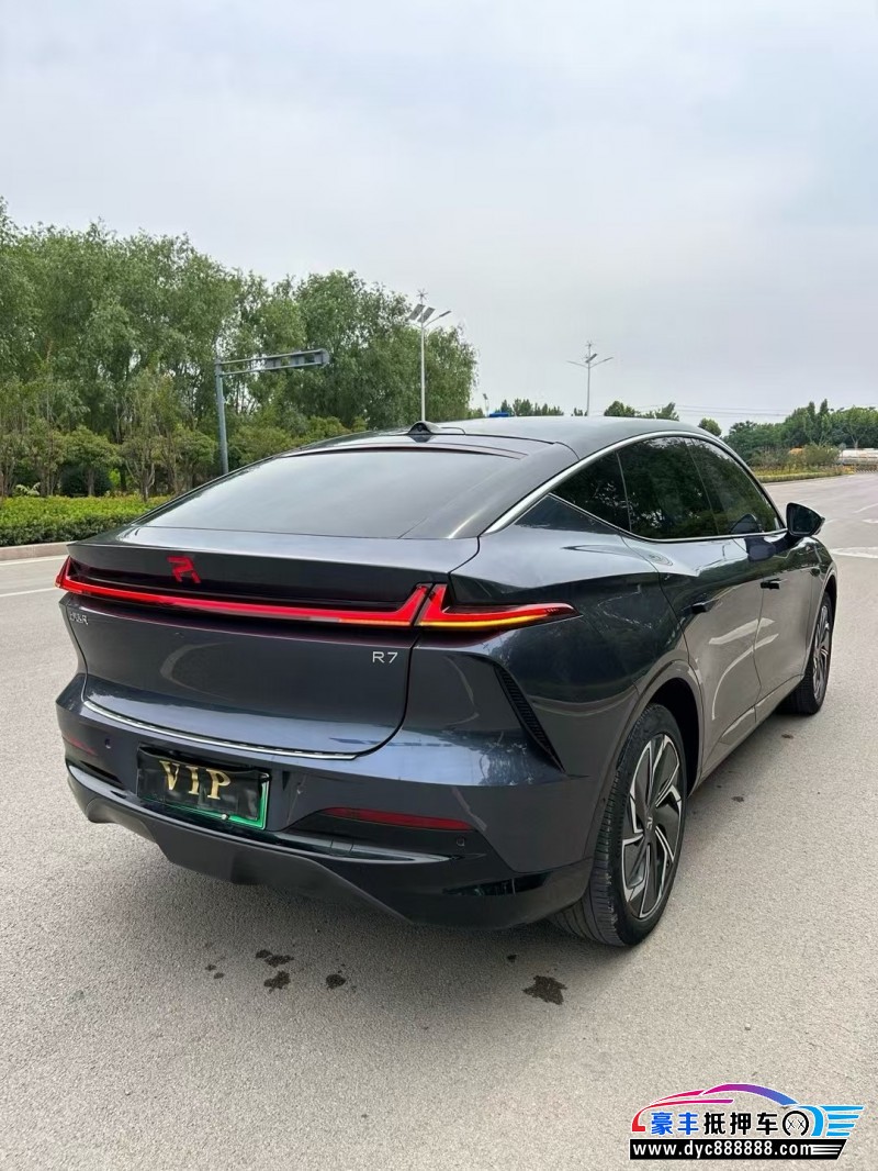 24年非凡R7轿车抵押车出售