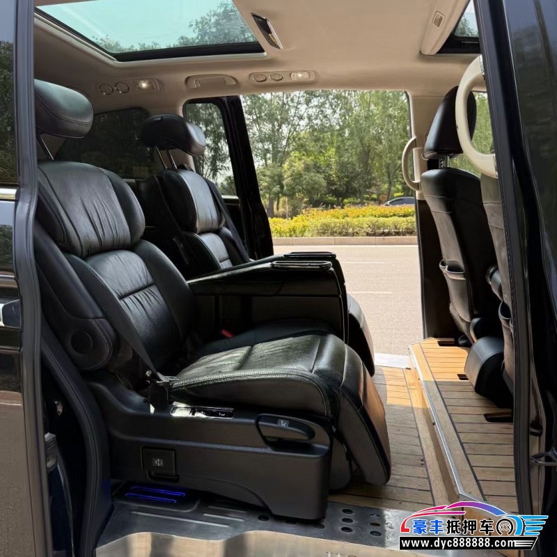 19年本田艾力绅轿车抵押车出售