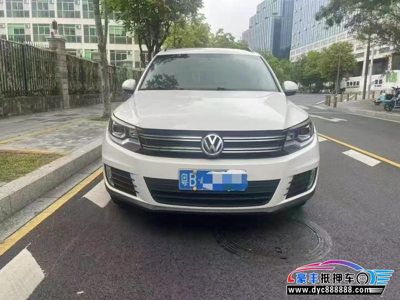 13年大众途观轿车抵押车出售