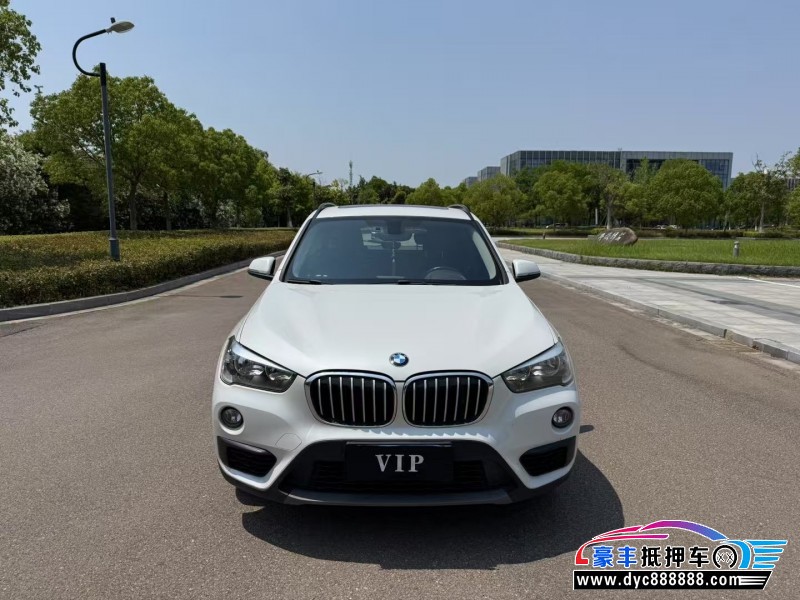 17年宝马X1轿车抵押车出售