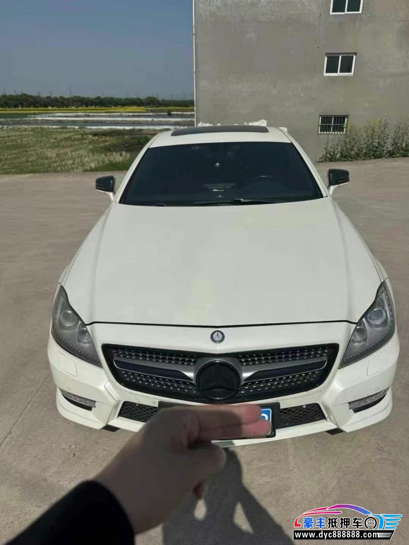 14年奔驰CLS轿车抵押车出售