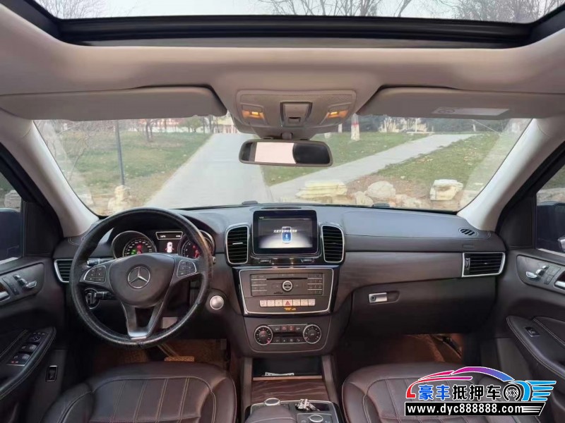 18年奔驰GLE轿车抵押车出售