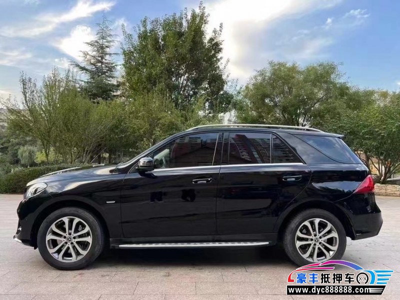 19年奔驰GLE轿车抵押车出售