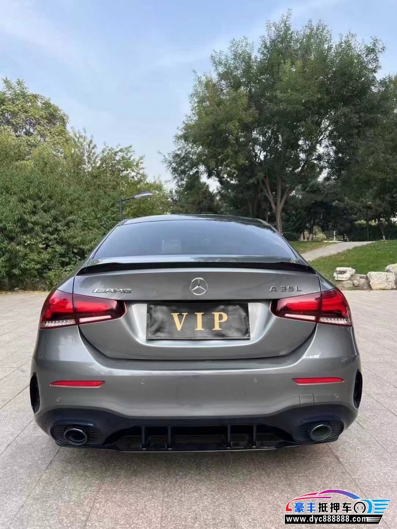 21年奔驰A级AMG轿车抵押车出售