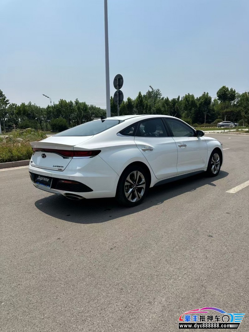 20年现代菲斯塔轿车抵押车出售