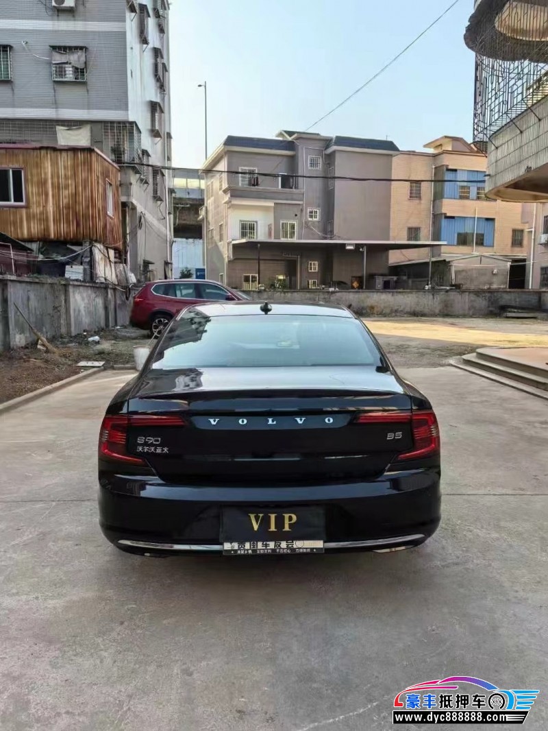 22年沃尔沃S90轿车抵押车出售
