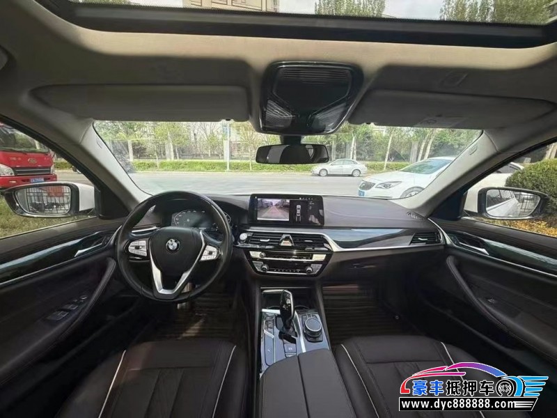 21年宝马5系轿车抵押车出售