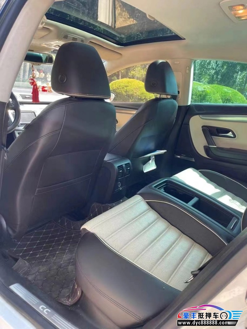 14年大众CC轿车抵押车出售