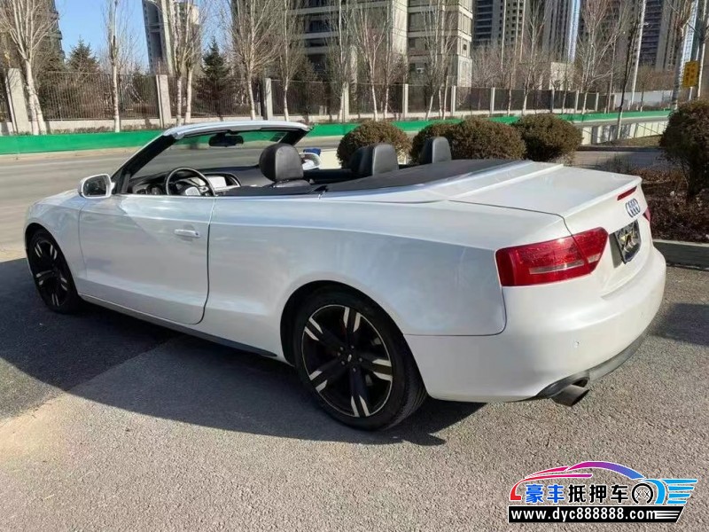 12年奥迪A5轿车抵押车出售